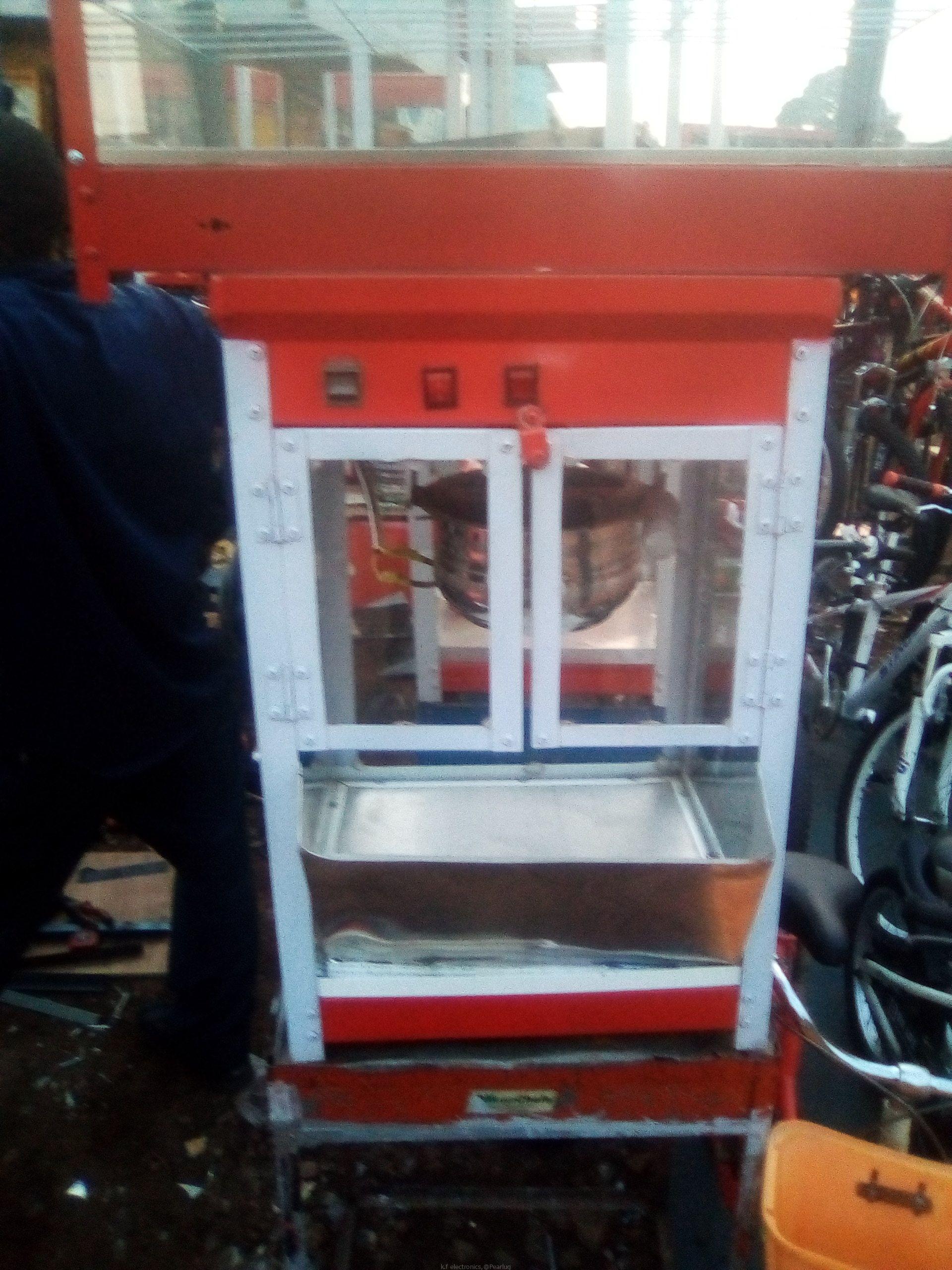 Popcorn machine
