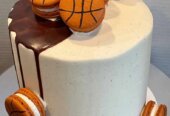 Lowie cakes and confectionery