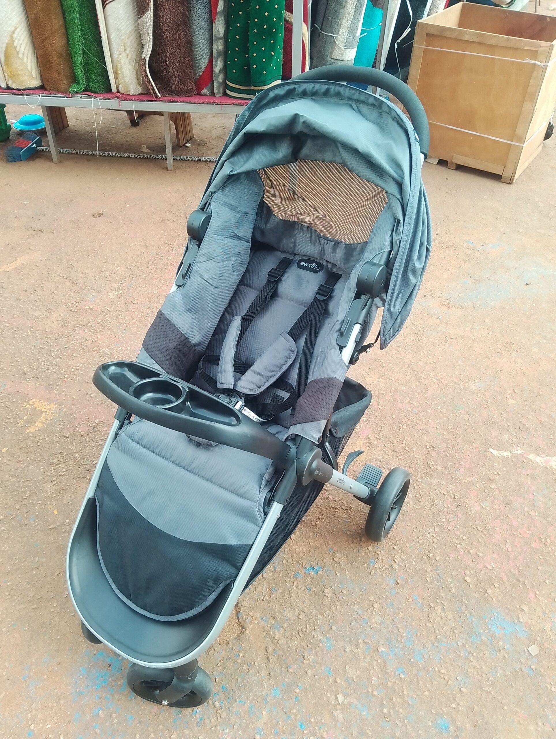 Evenflo London stroller