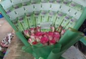 Supper surprises gifts birthdays balloons🎈 flowers roses