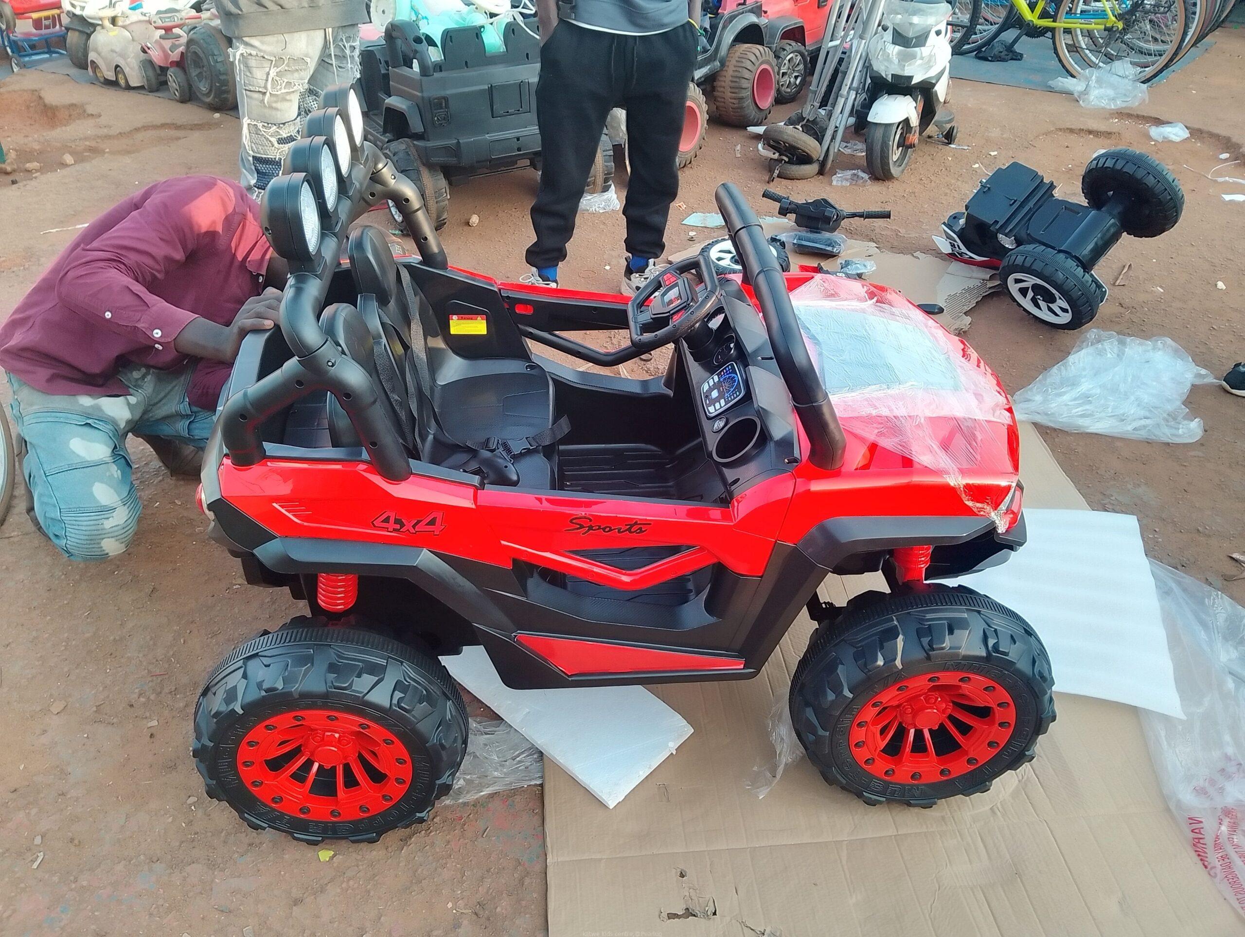 Two seats kids toy car