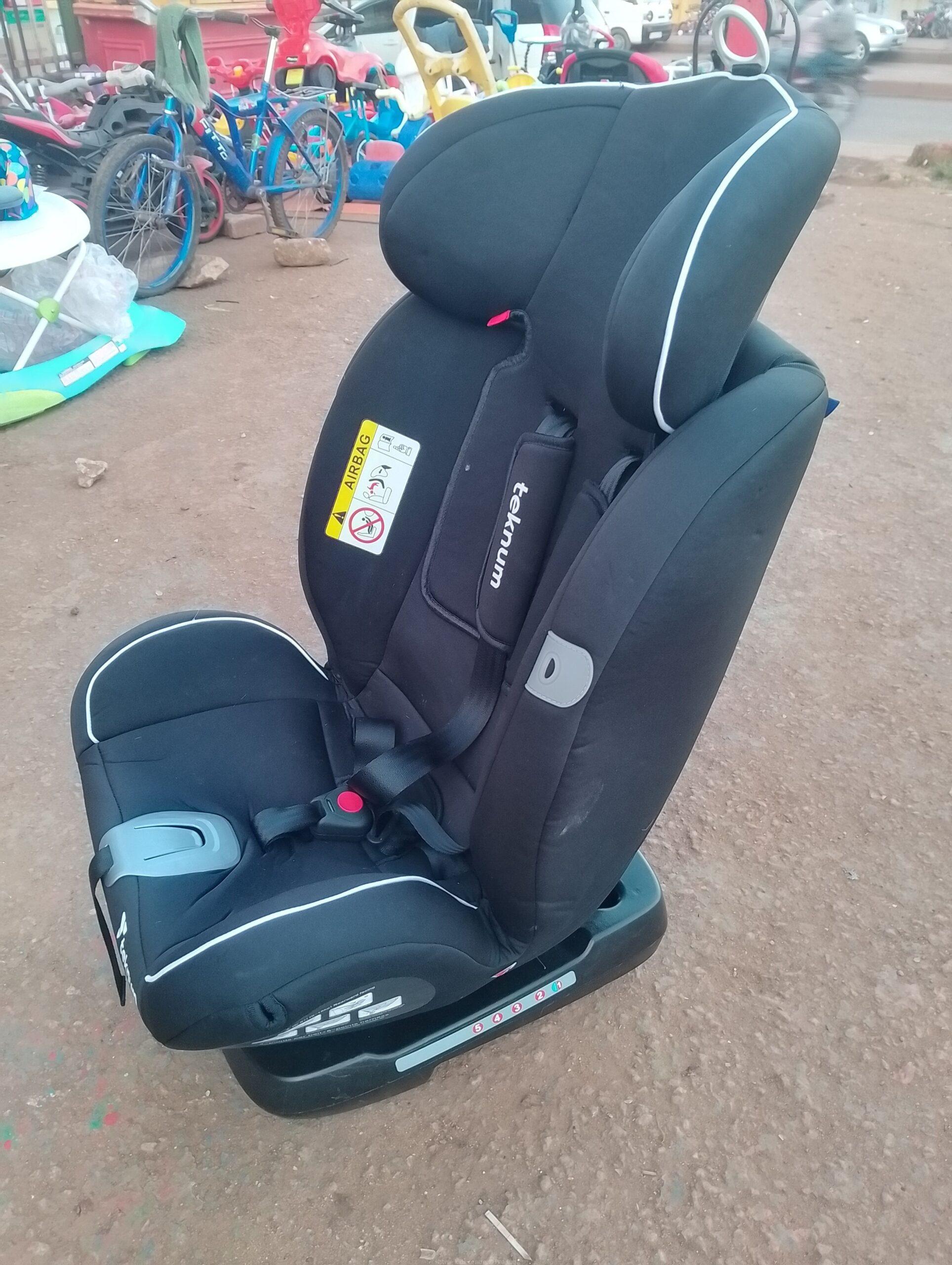 Tecnum original car seat