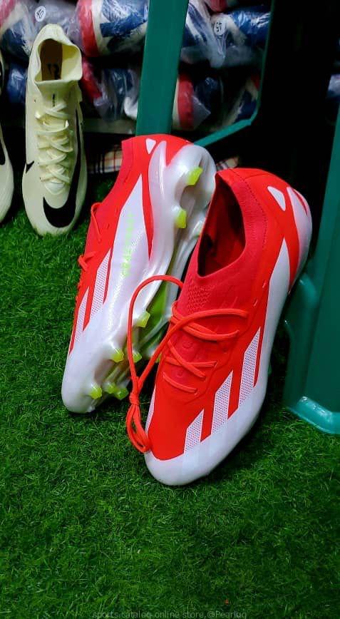 Soccer boots