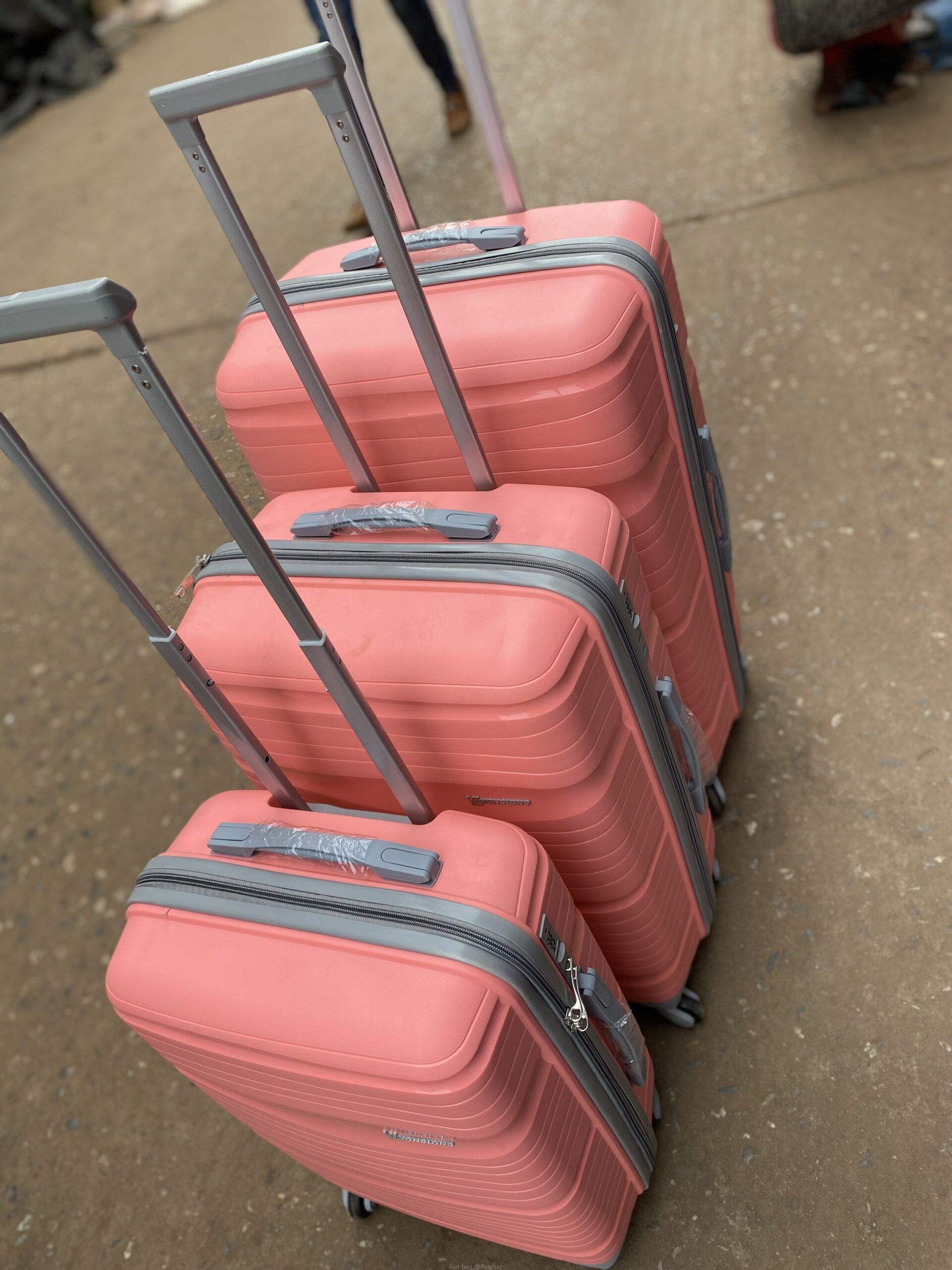 Yonglong rubber suitecase