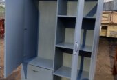 Double doors wardrobe