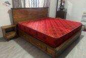 King platform mugavu bed