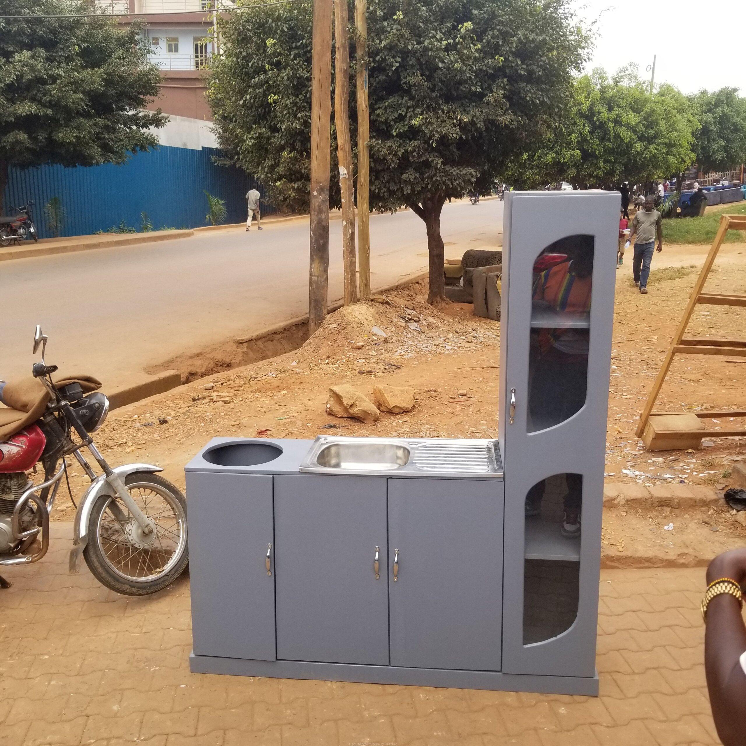 Movable kitchen