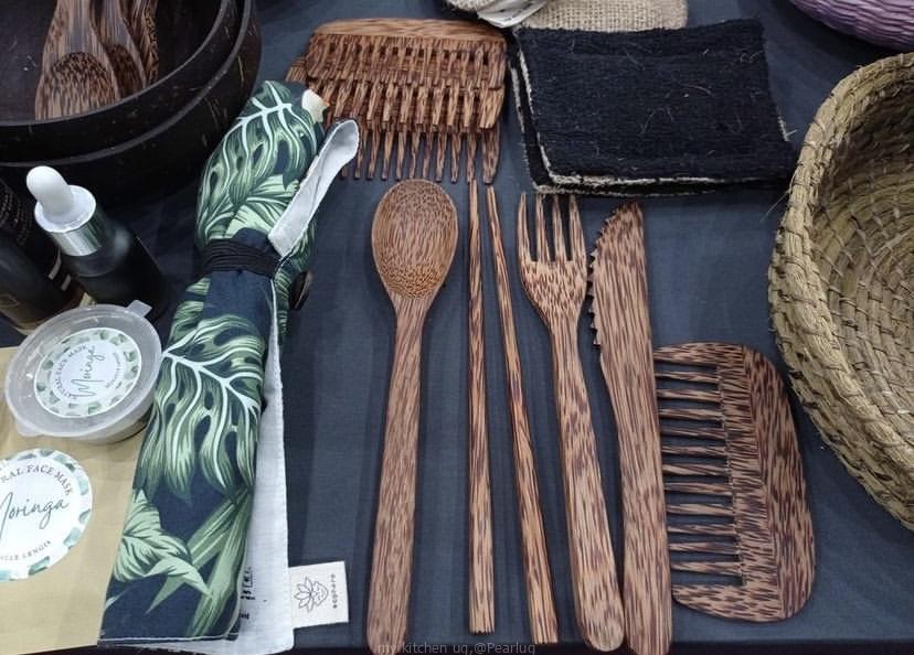 Wooden cutlery
