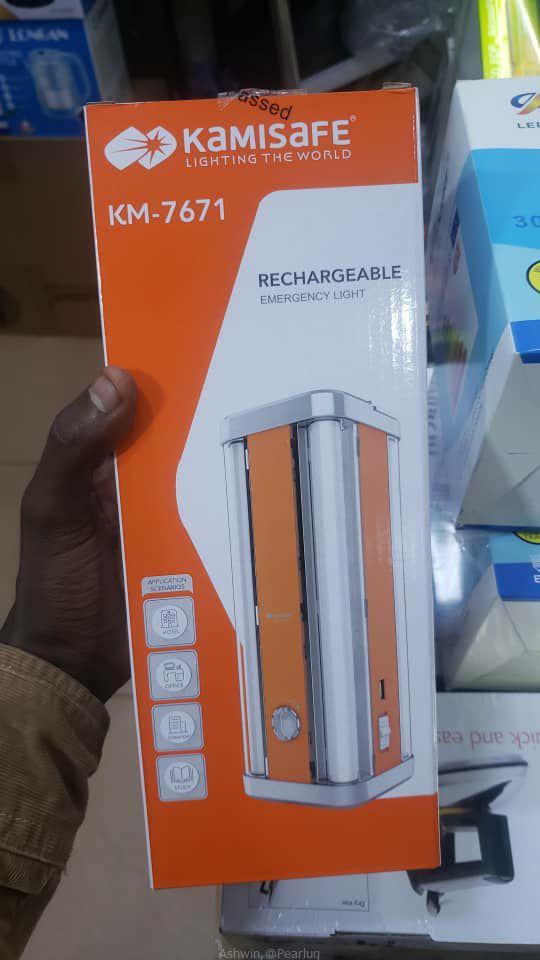 Led rechargeable lamp