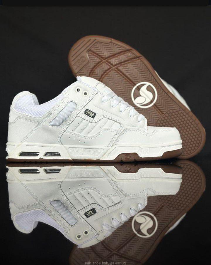 Leather And sneaker shoes