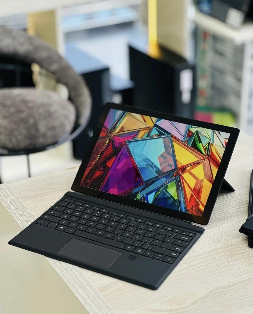 MICROSOFT SURFACE PRO 5