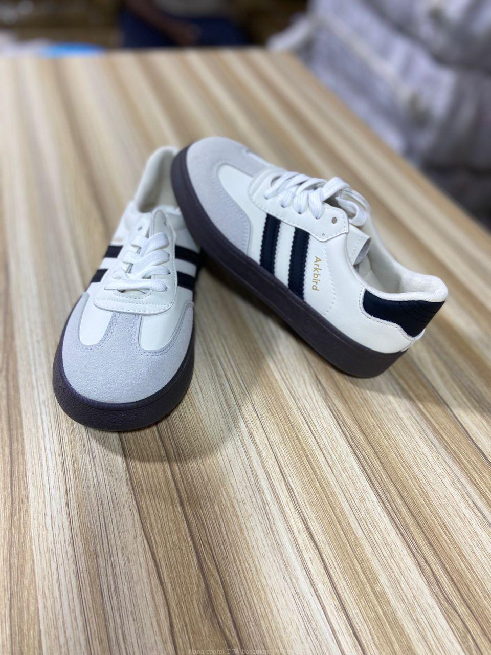 Sneakers for men and women
