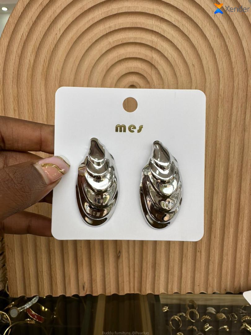 Original earrings