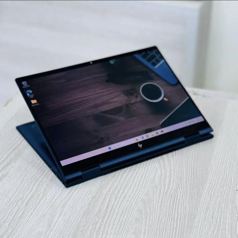 BRAND NEW HP ENVY X360 2:in:1 Laptop