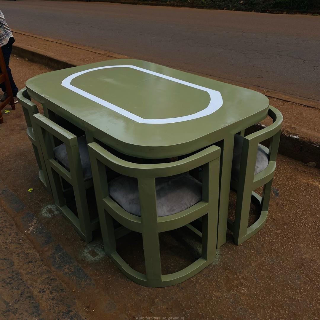 Dinning table