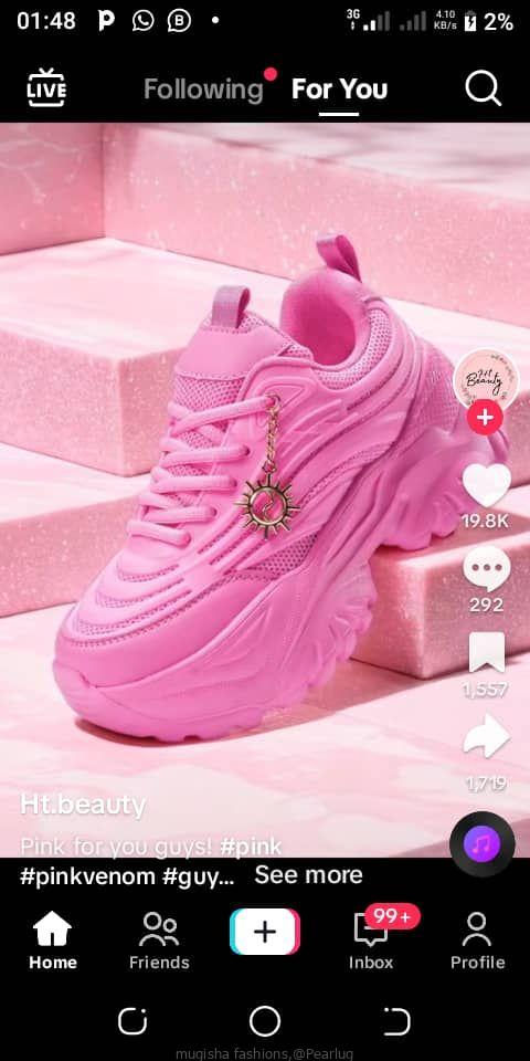 Sneaker