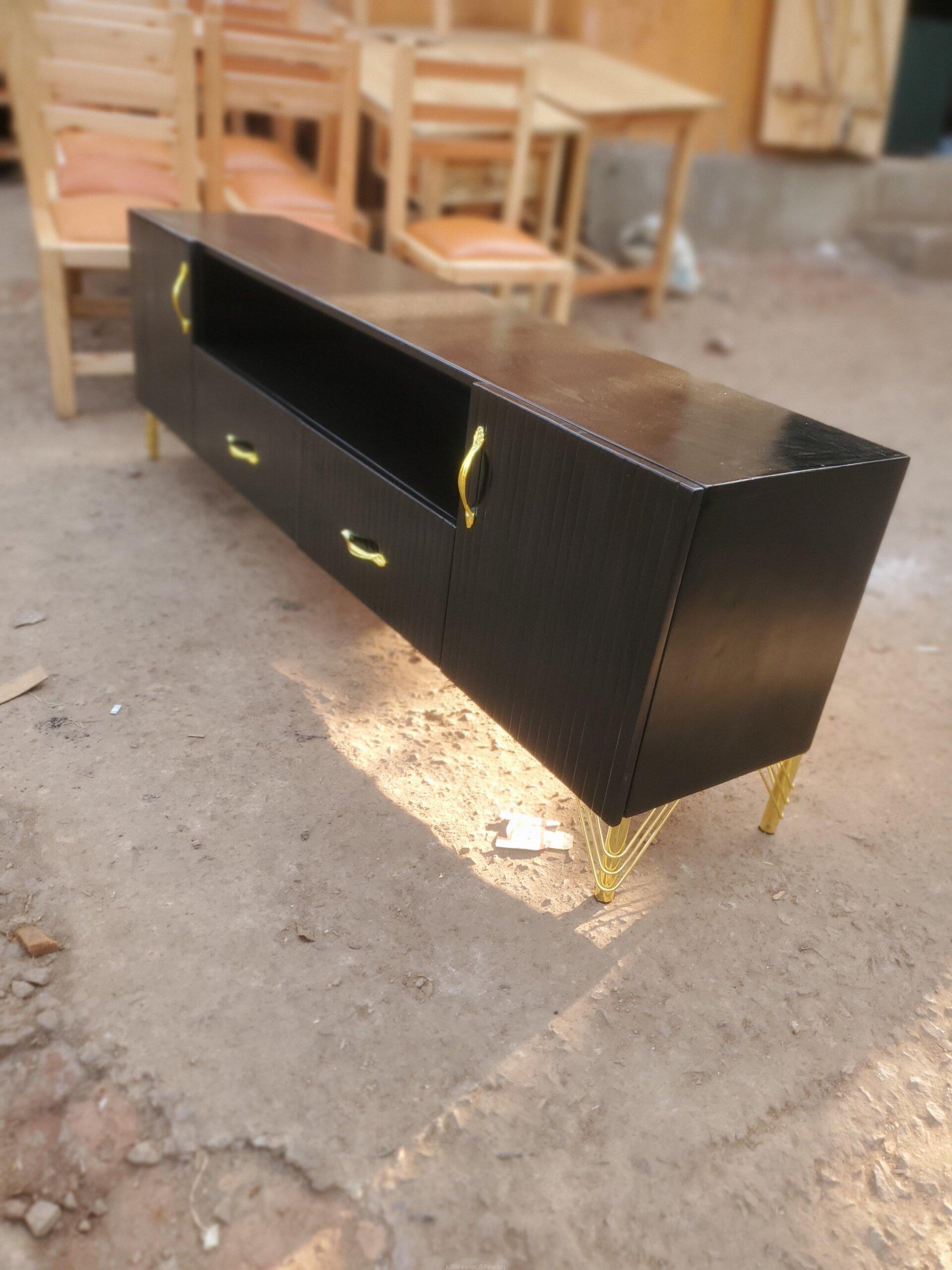 Tv stand 5 feet