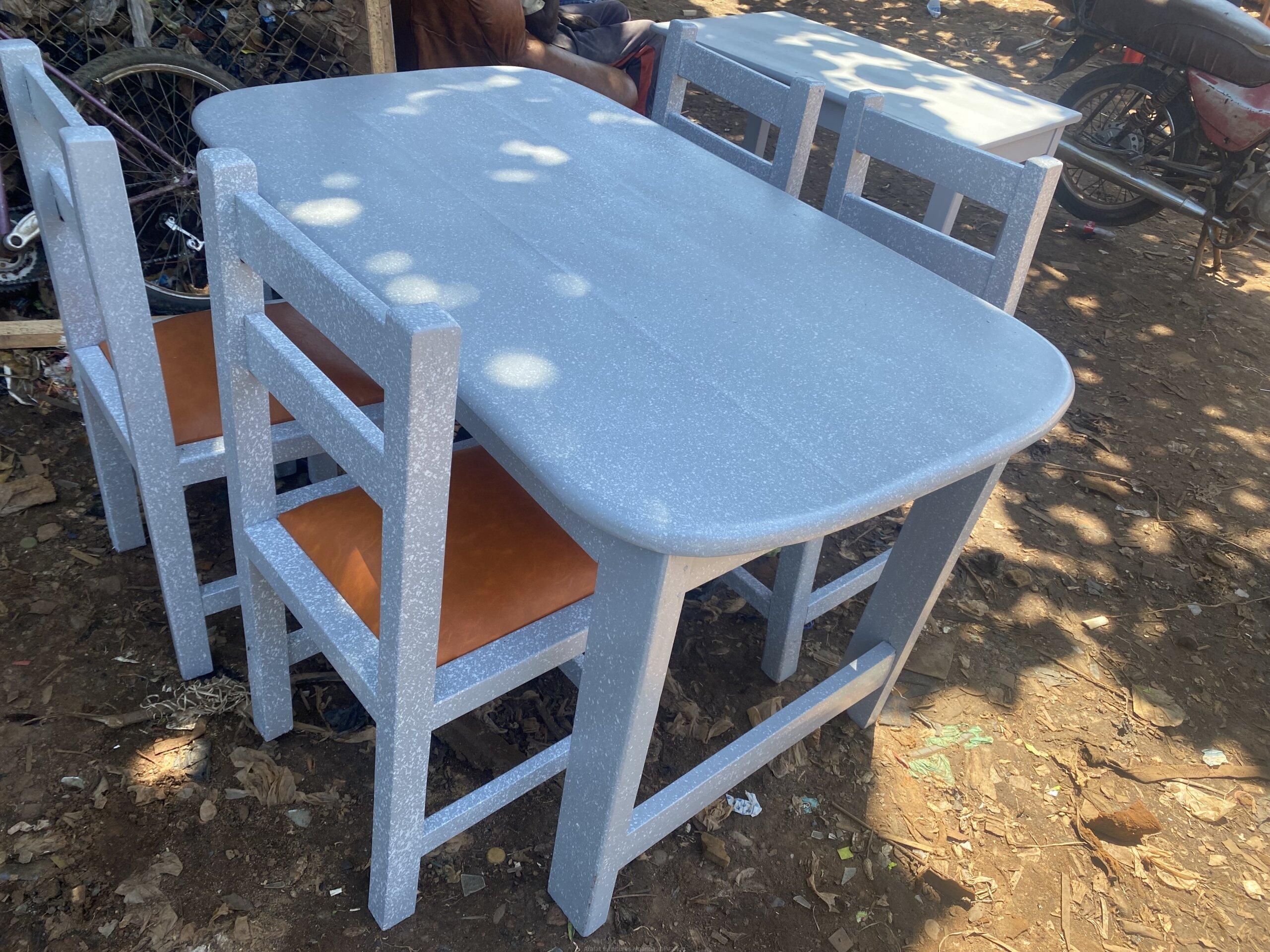 4 seater Reading table/ office table