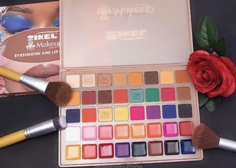 Eyeshadow and lip palette