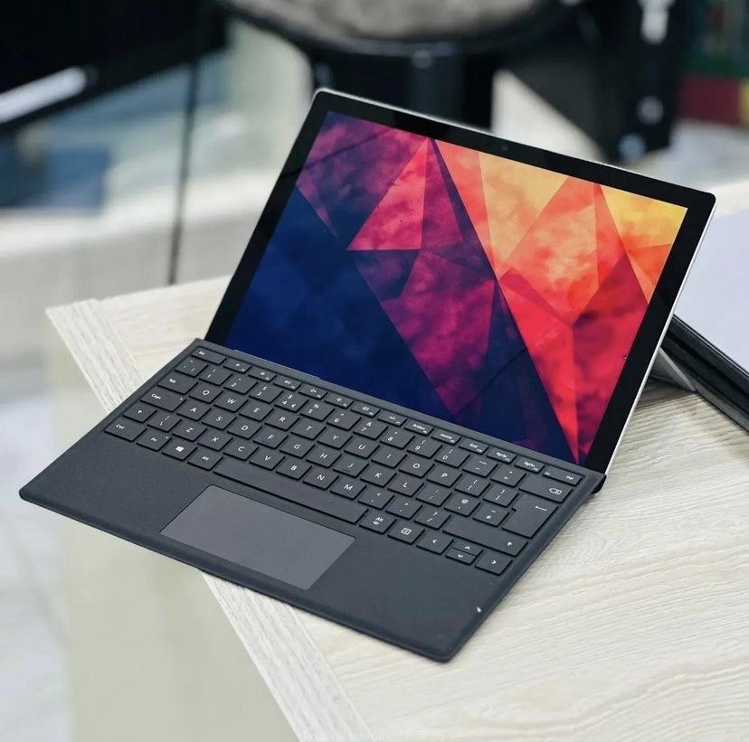 MICROSOFT SURFACE PRO 5