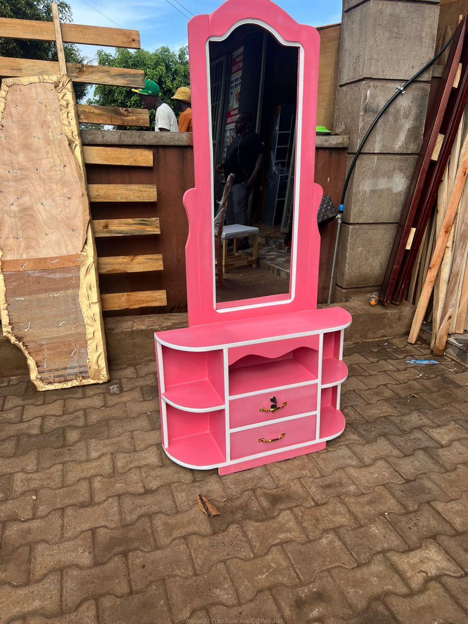 Dressing mirror