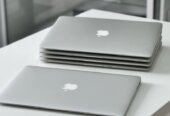 Mark book Air 2015 256GB SSD 8GB ram Apple
