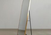 Stand mirrors