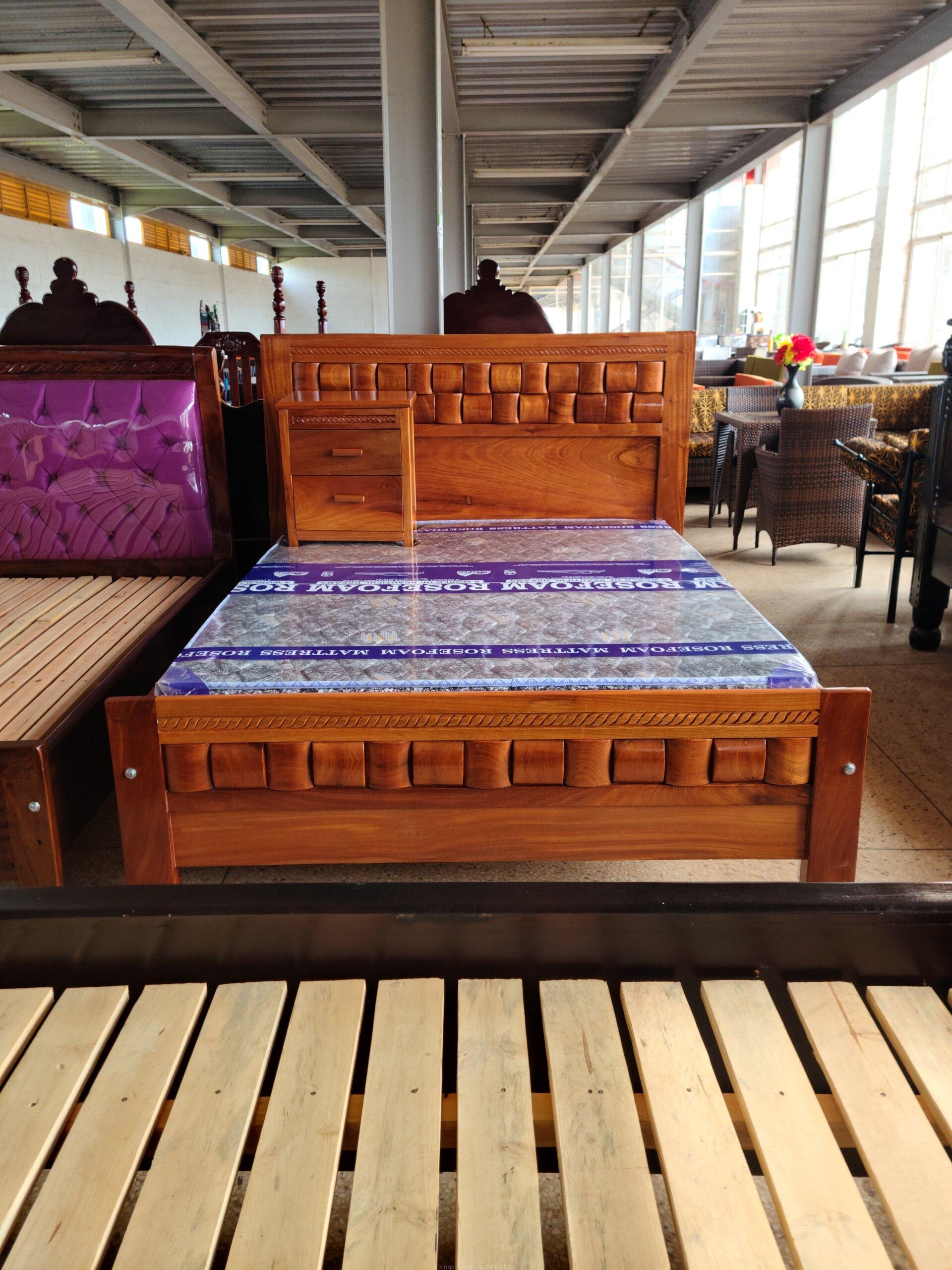 Mahogany bed 5by6