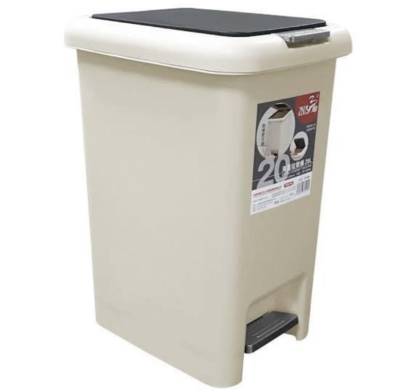 Mini dustbins