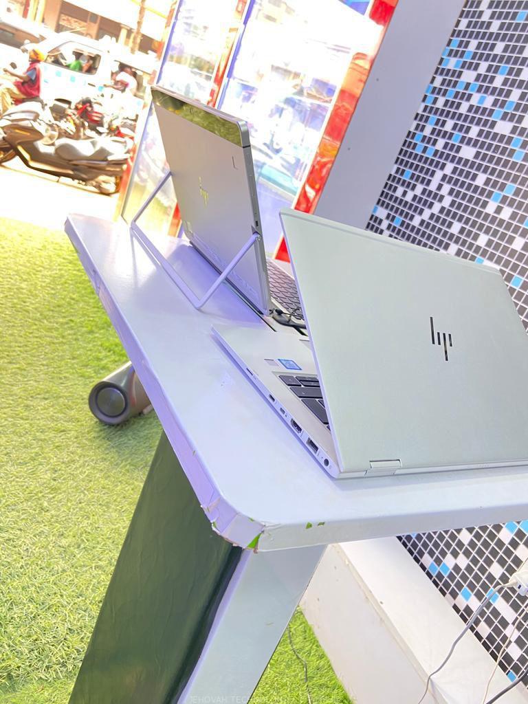 Laptop