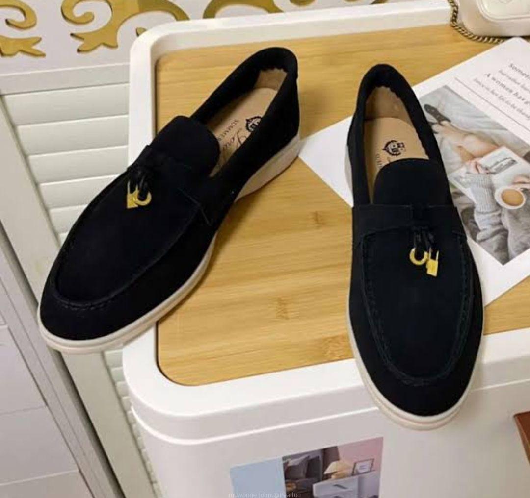 Fyn collections shoes