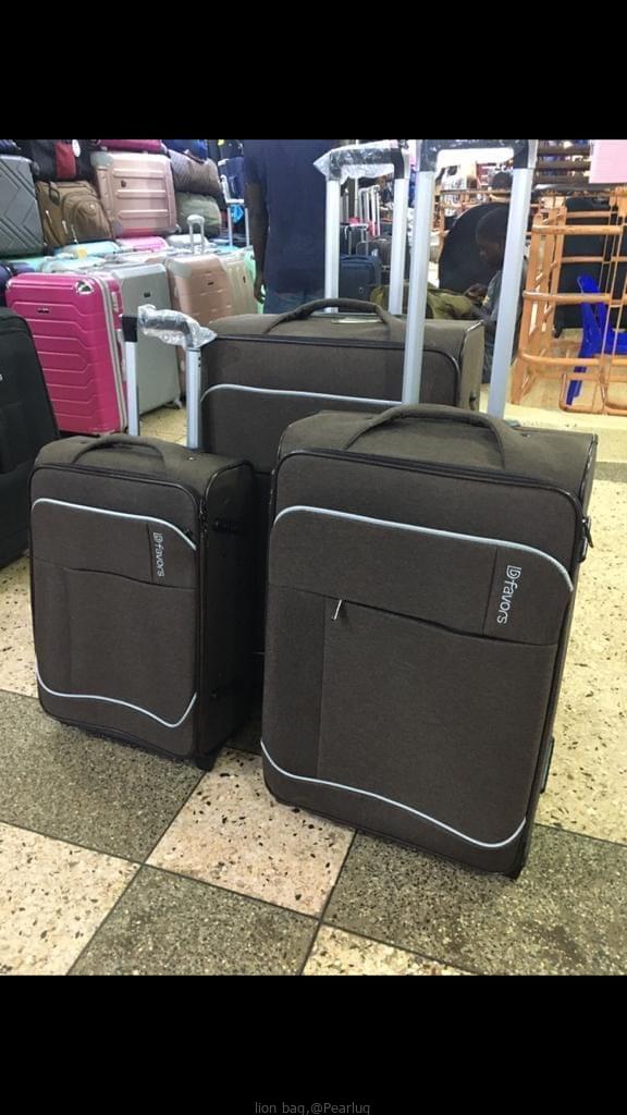 Set of three brown dfavor bags