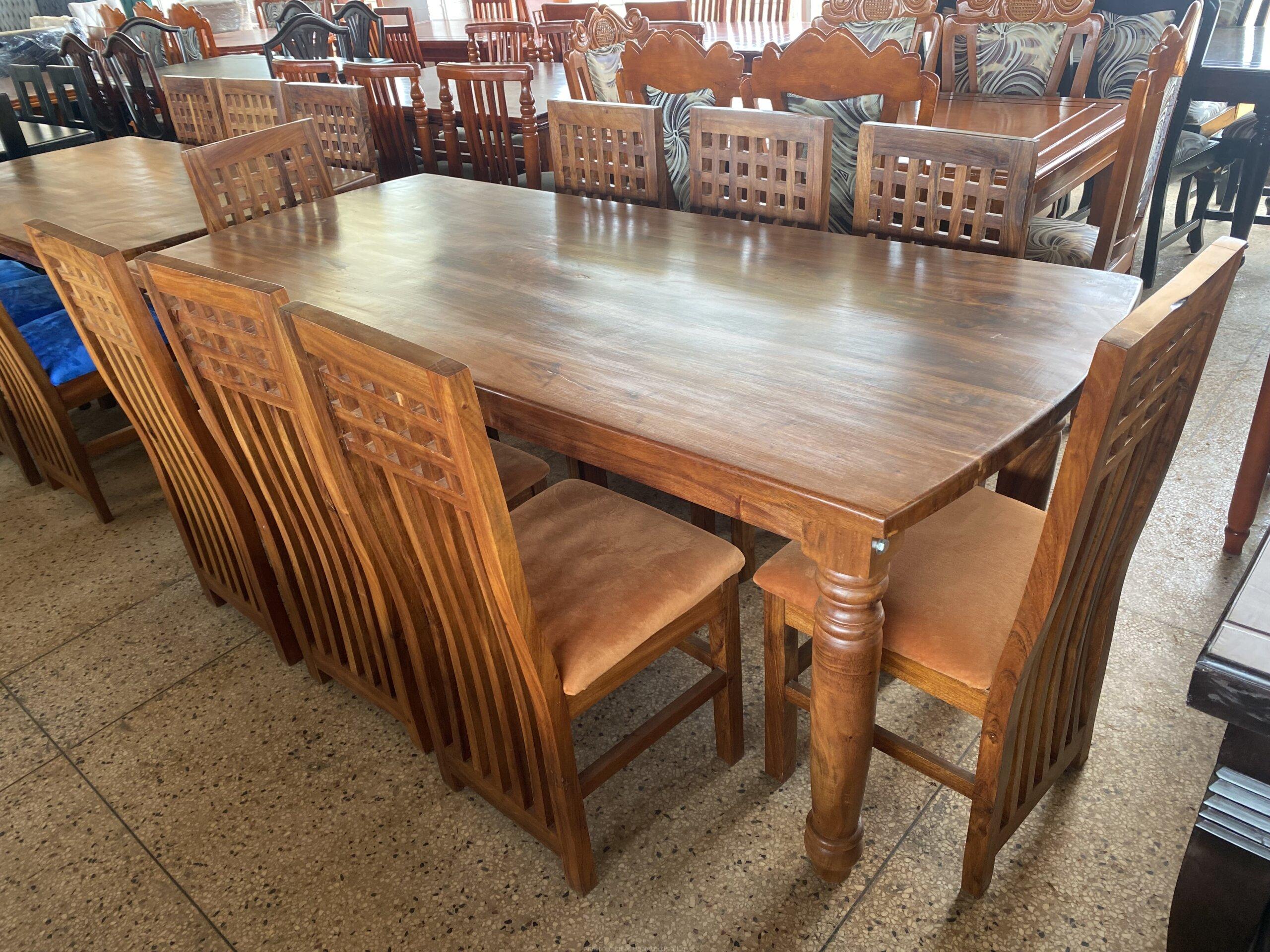 Solid 8 seater mugavu dining set