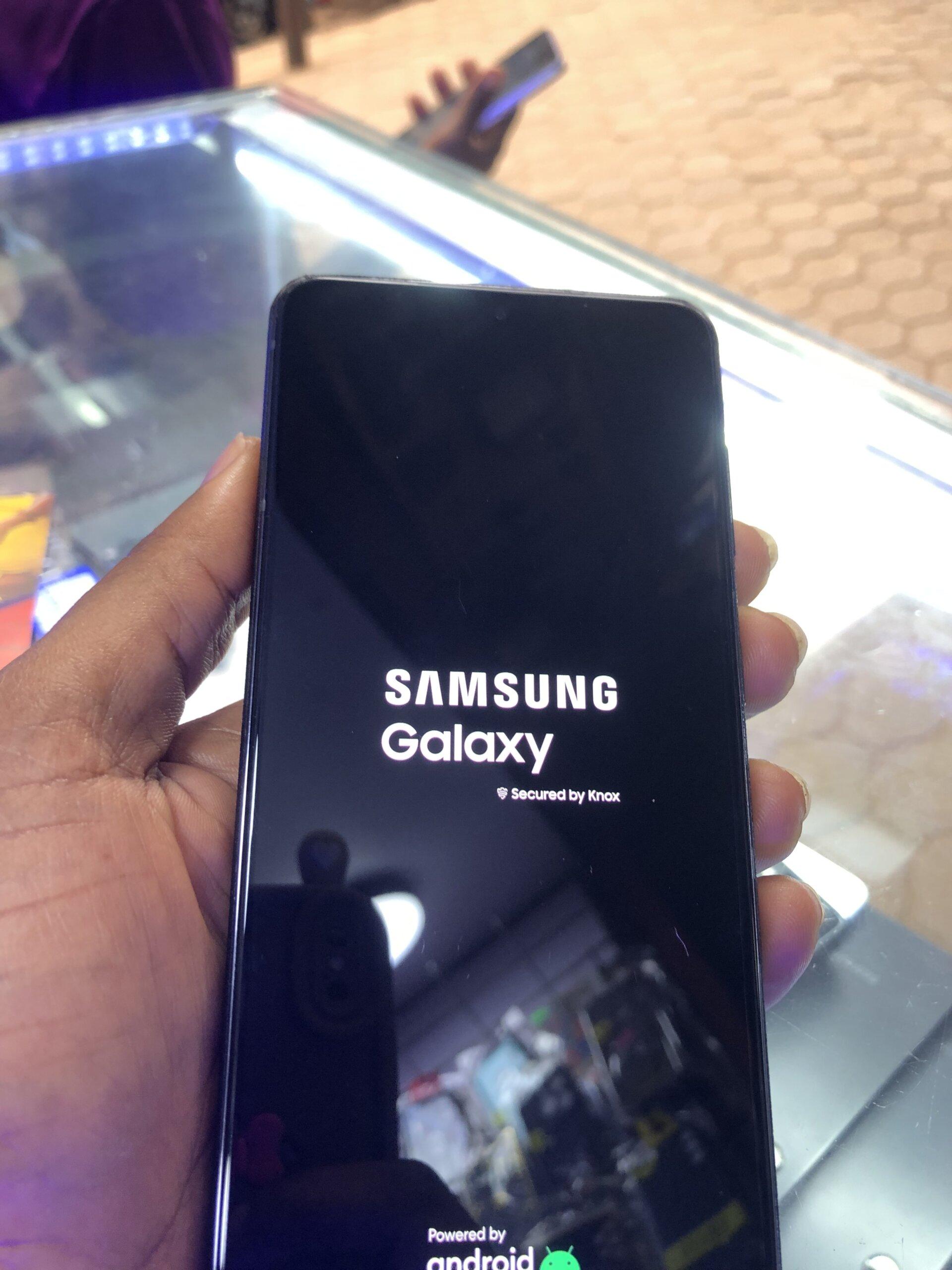 Galaxy s215G