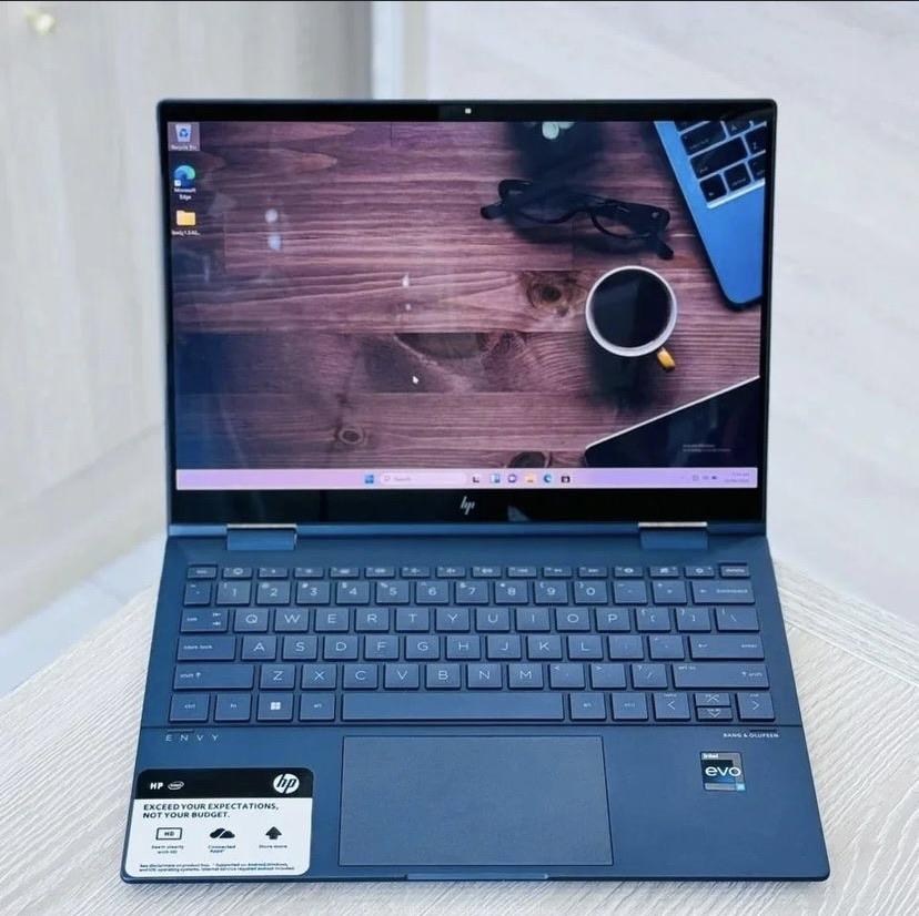 BRAND NEW HP ENVY X360 2:in:1 Laptop