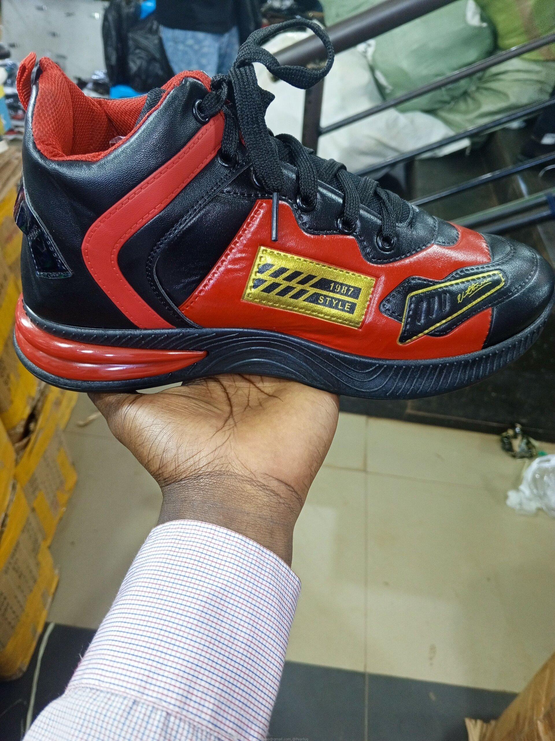 Sneaker