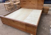 Platform solid bed in Mugavu/ king bed/ bed