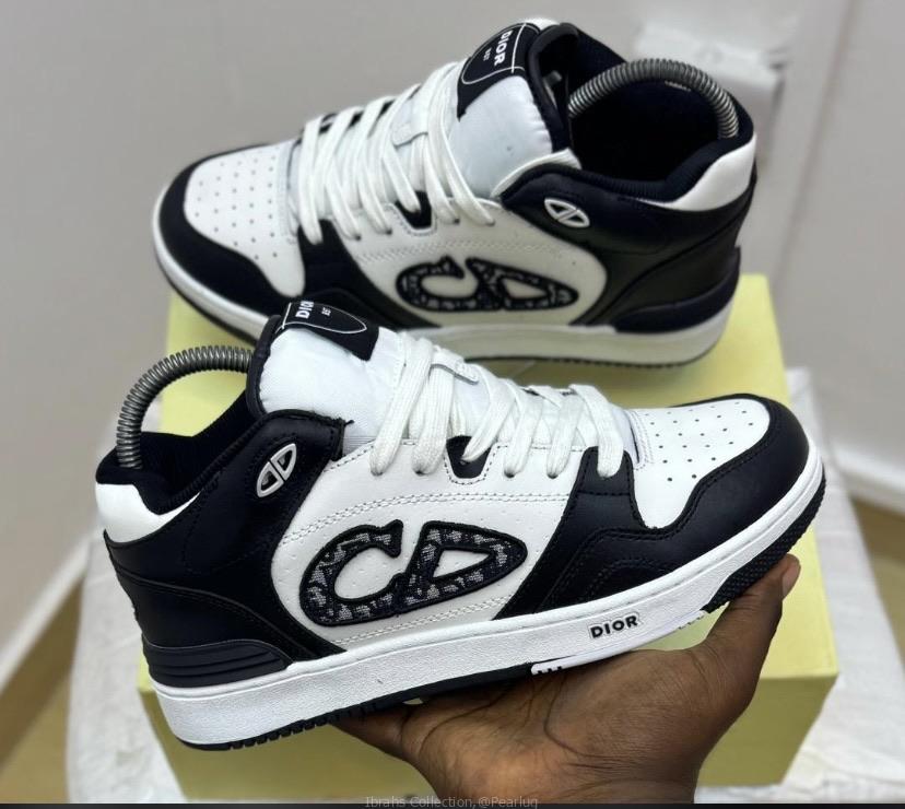 Men’s sneakers