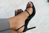 Shoes dealer