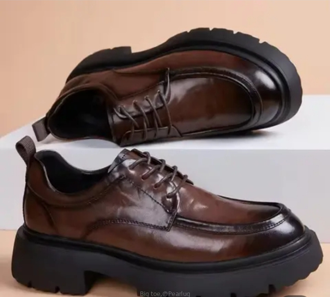 BIG TOE SHOES
