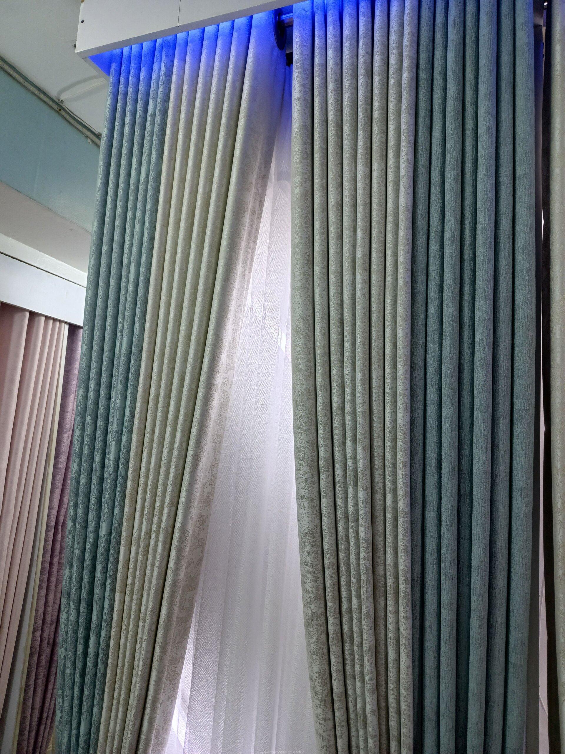 Executive curtains and curtain rods