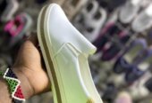 Sneakers for men and women