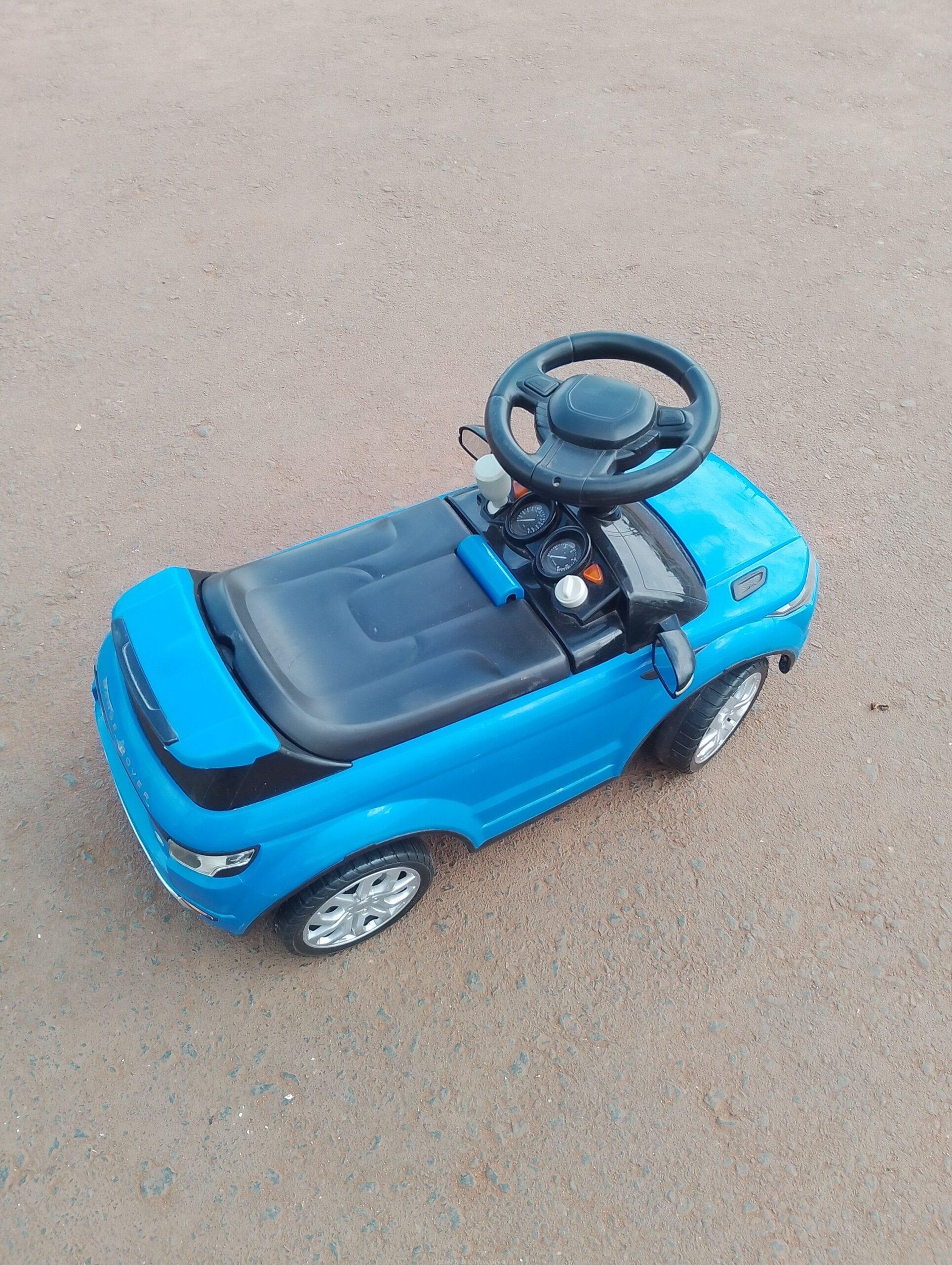 Range rover toy car