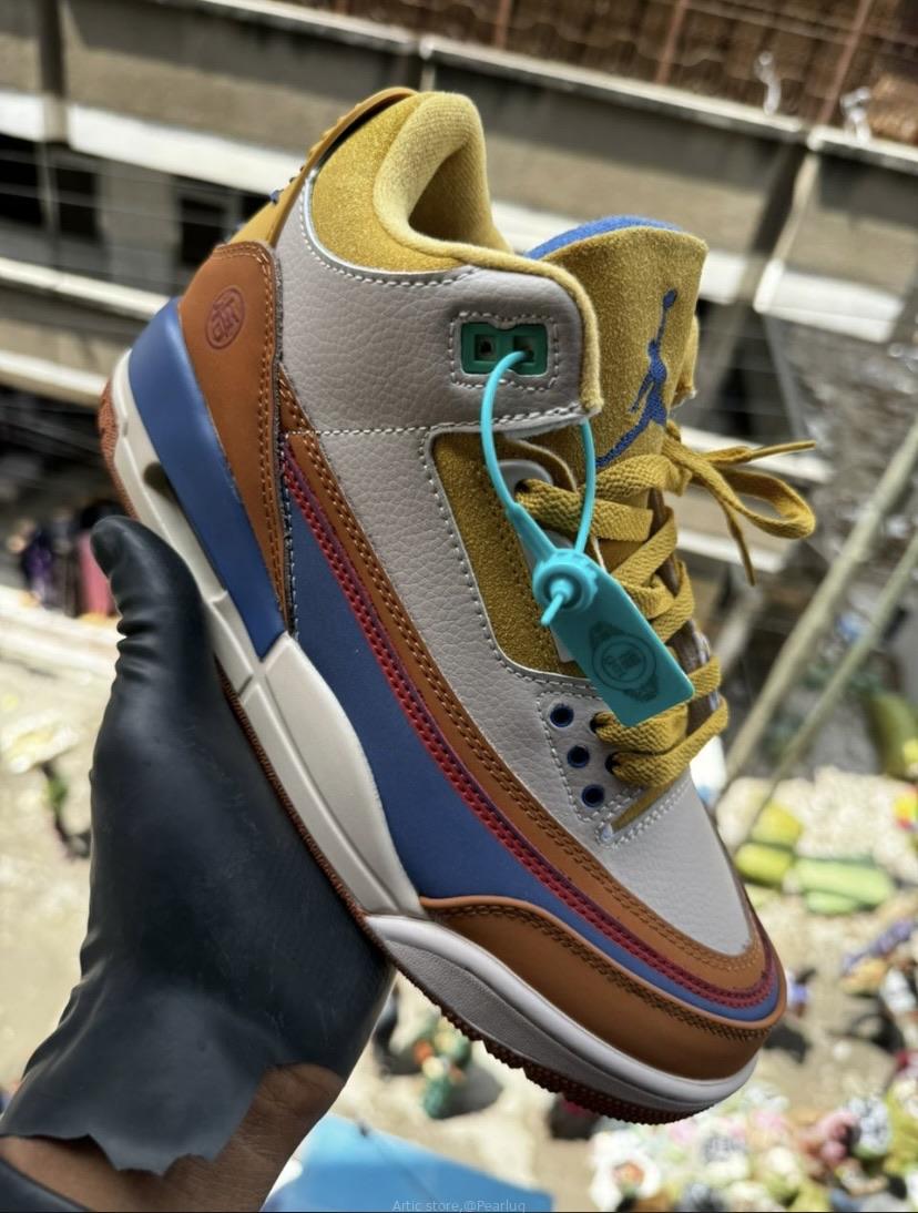 Jordan 4 coloured