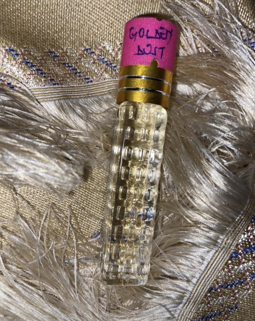 Oil perfumes