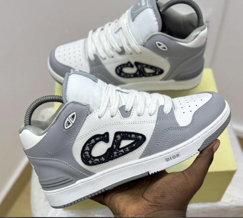 Men’s sneakers