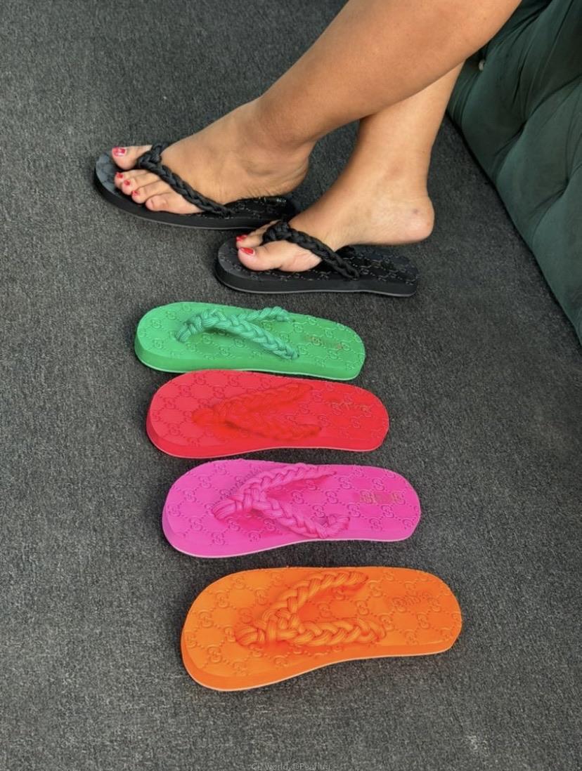 Female sandles