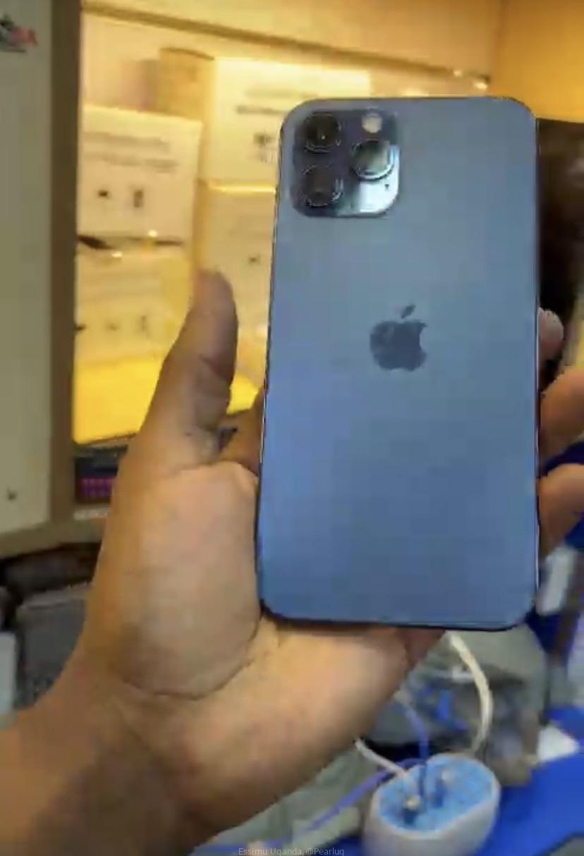 iPhone 14