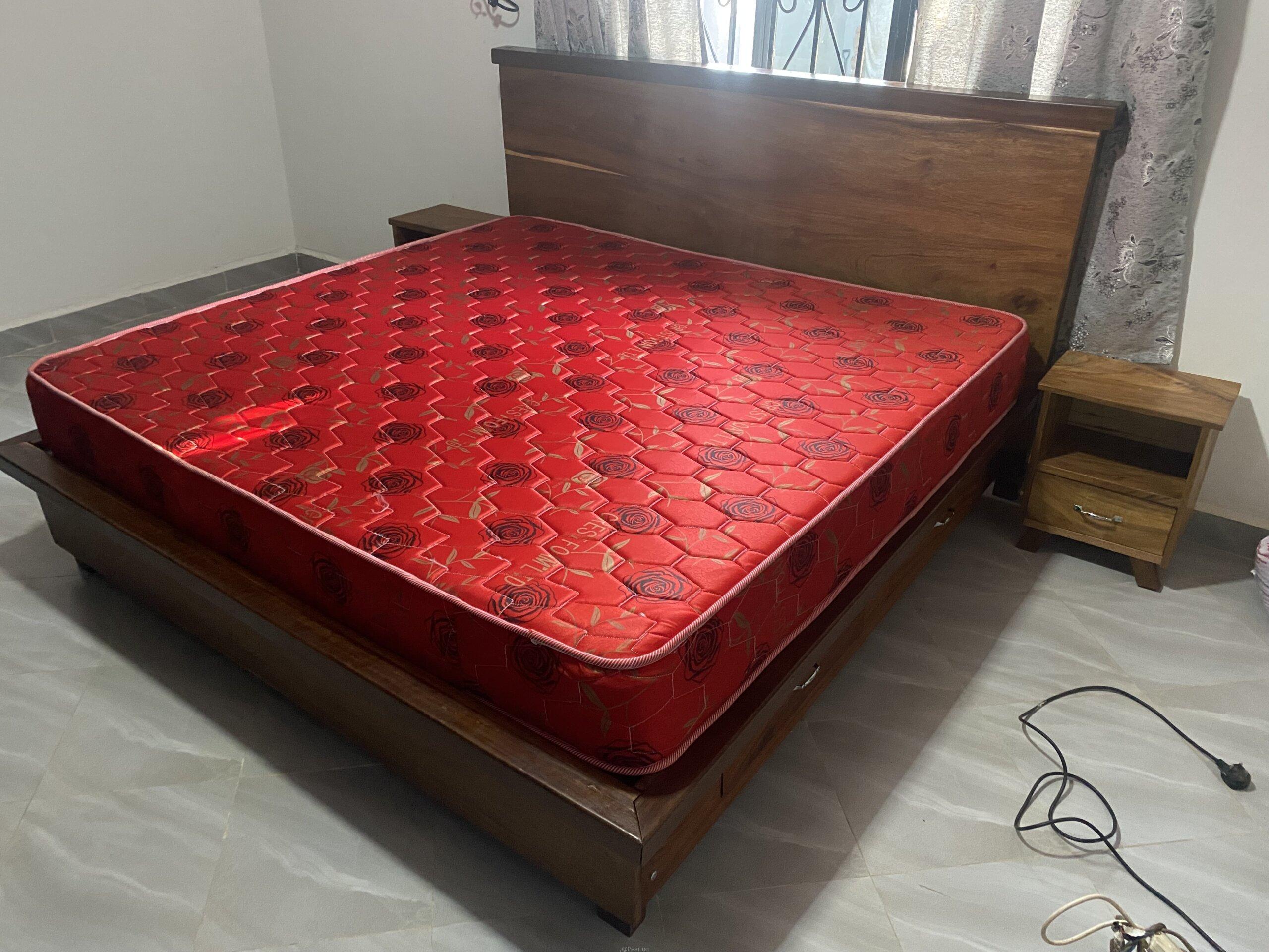 King platform mugavu bed