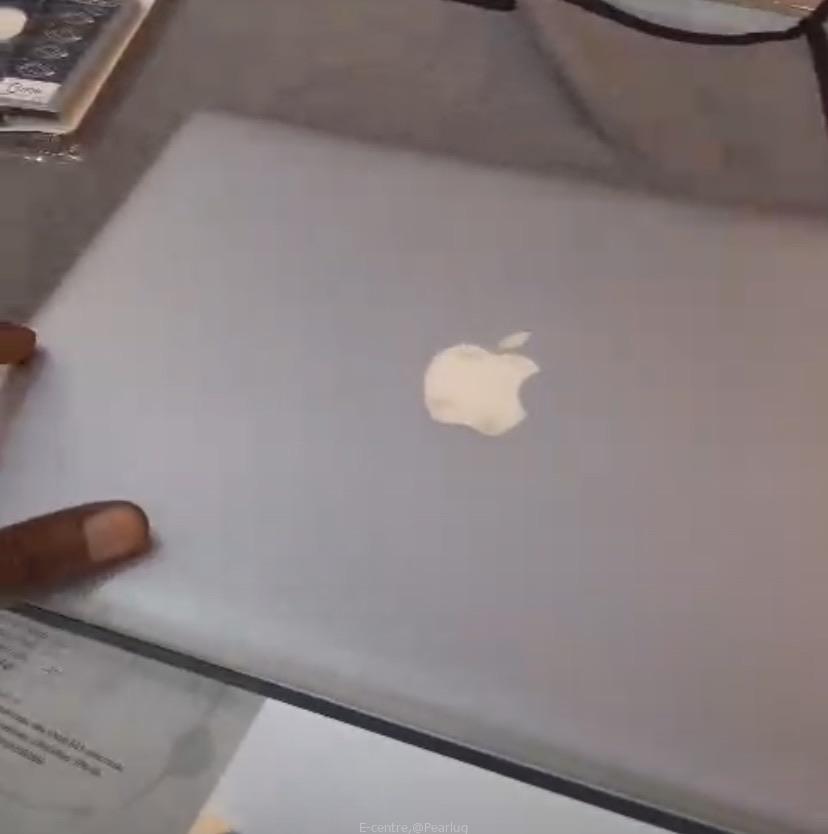 Macbook